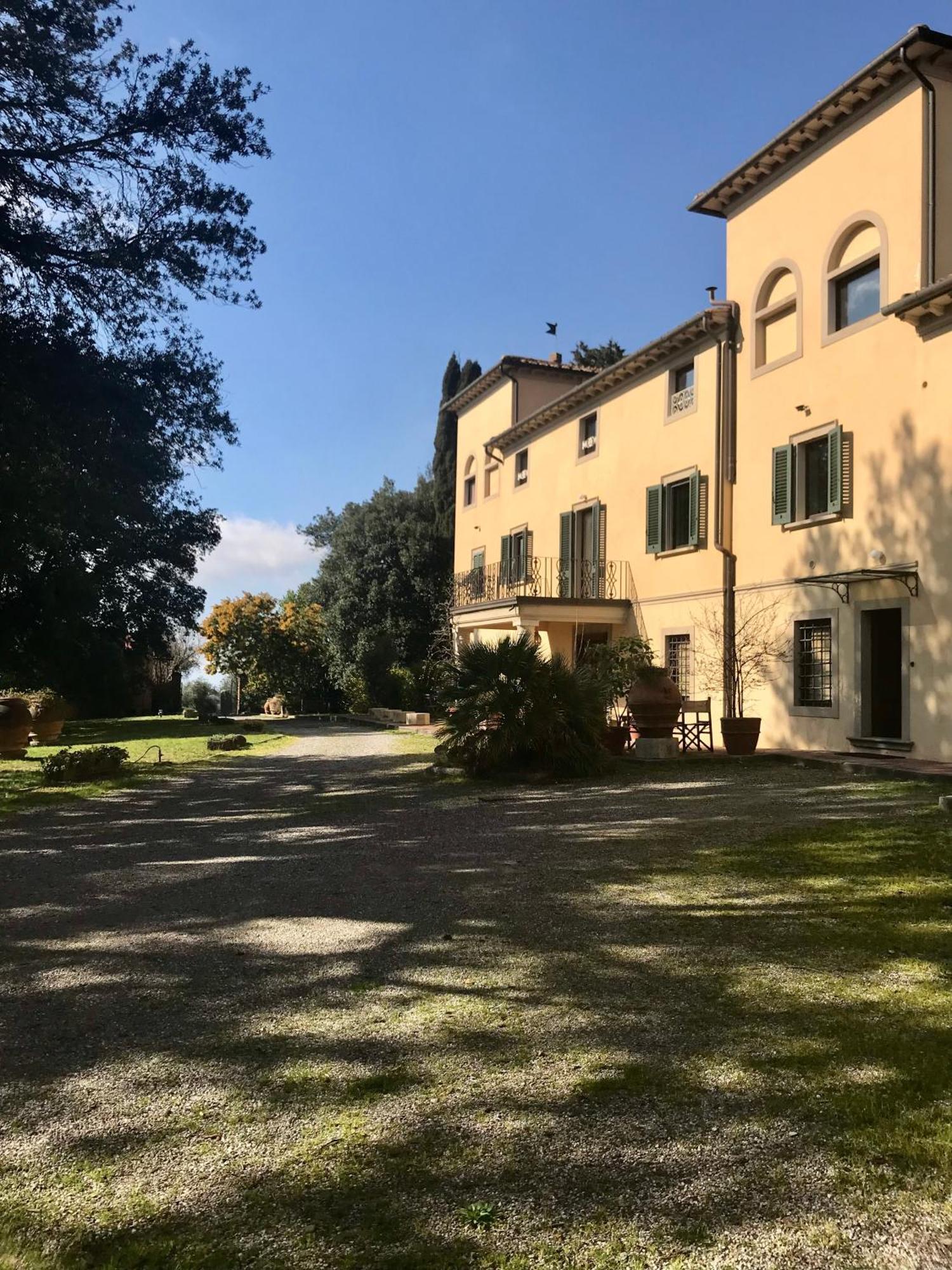 Agriturismo La Palazzina Palaia Exterior photo