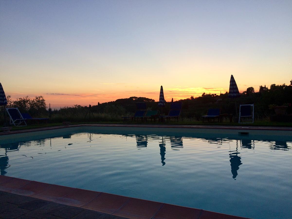 Agriturismo La Palazzina Palaia Exterior photo